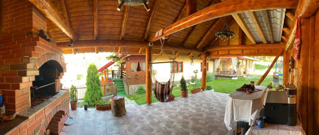 Cabana Ancuta Hotell Vartop Exteriör bild